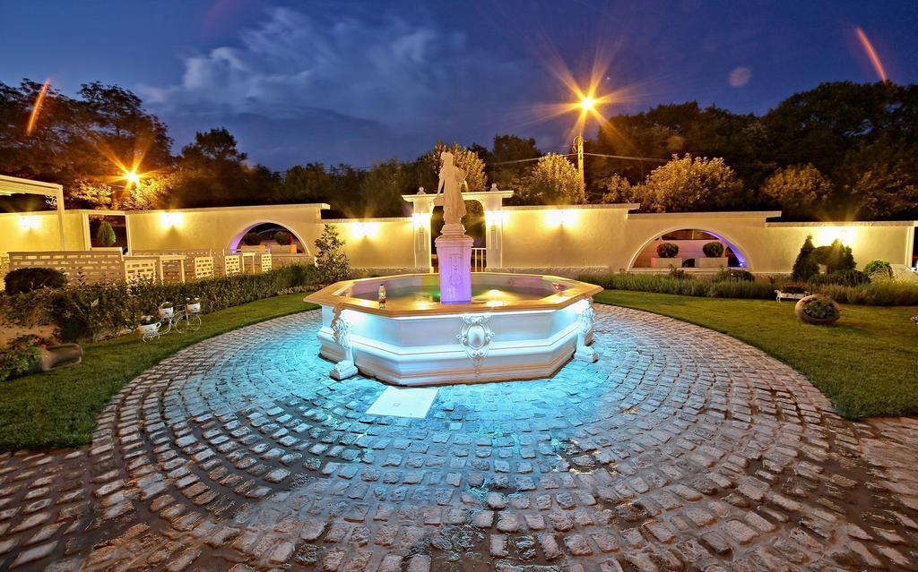 Бутиков Хотел History Haskovo Eksteriør billede