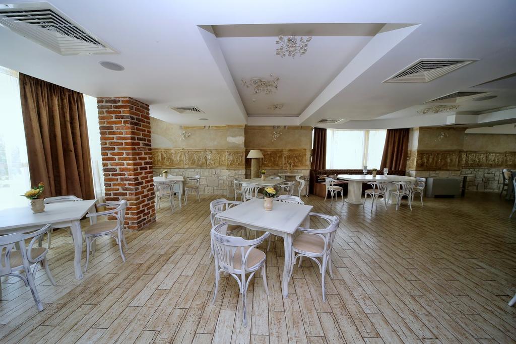 Бутиков Хотел History Haskovo Eksteriør billede